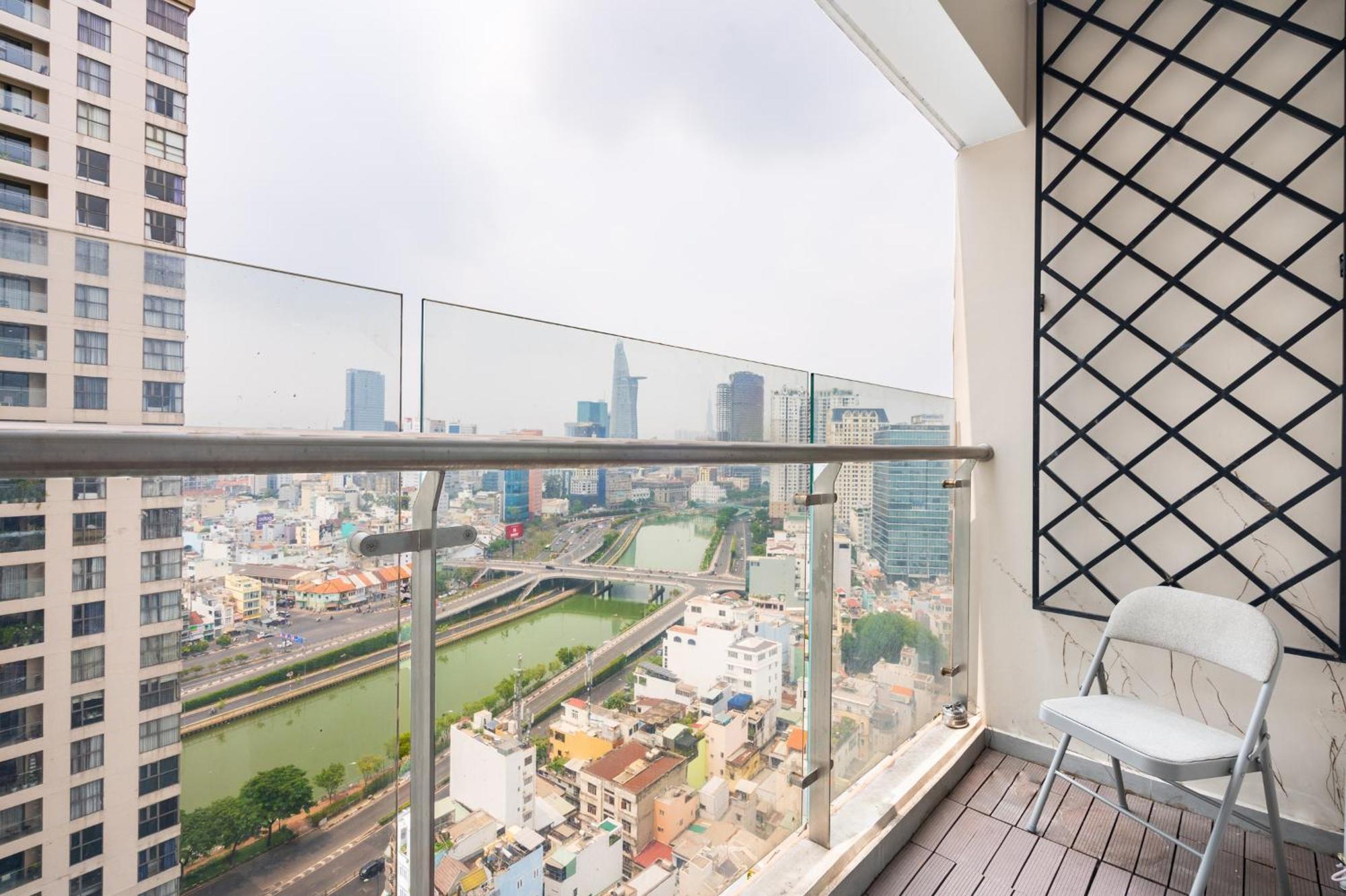 הו צ'י מין סיטי Kala Rivergate Apartments Near Ben Thanh מראה חיצוני תמונה