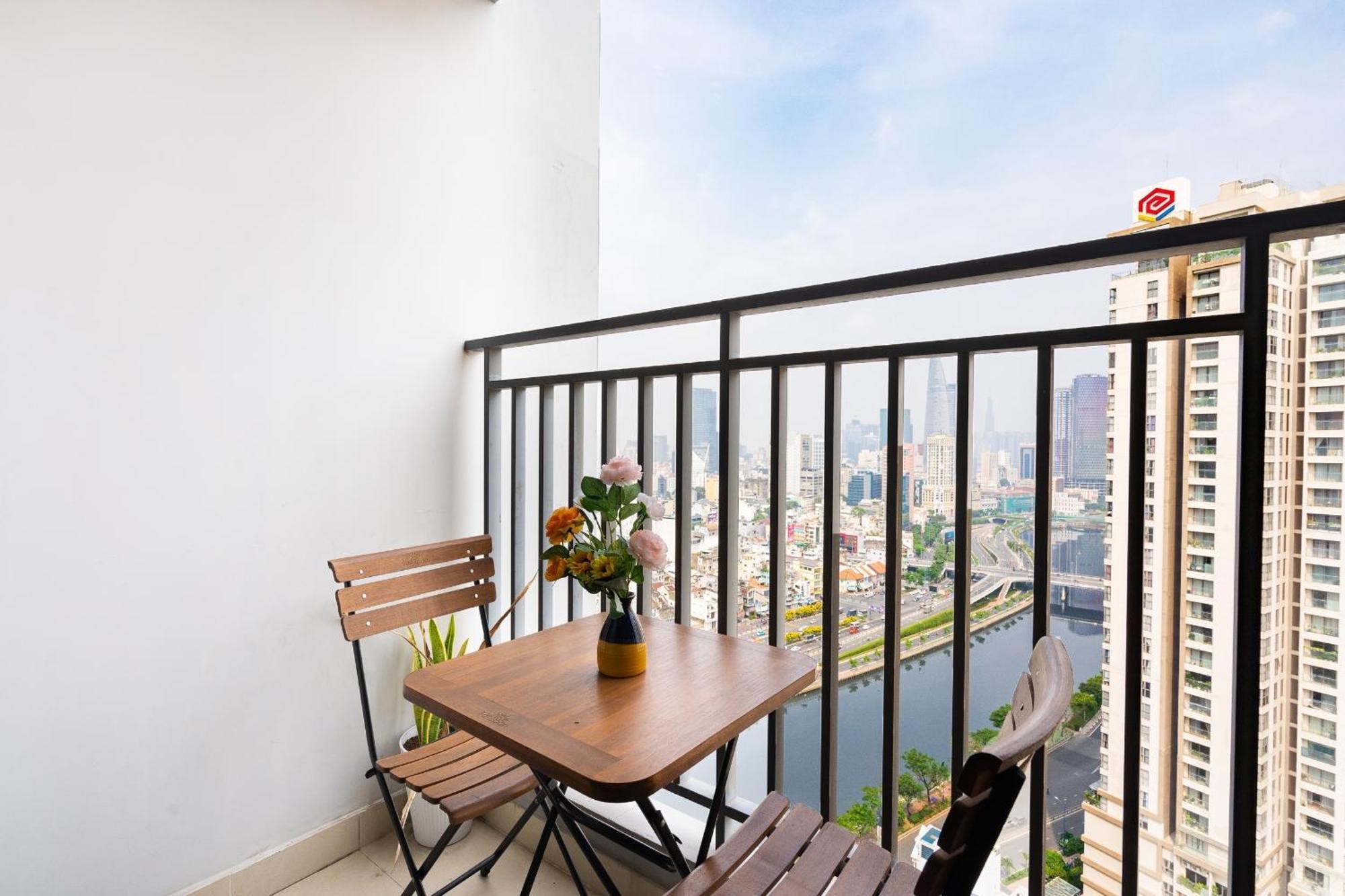 הו צ'י מין סיטי Kala Rivergate Apartments Near Ben Thanh מראה חיצוני תמונה